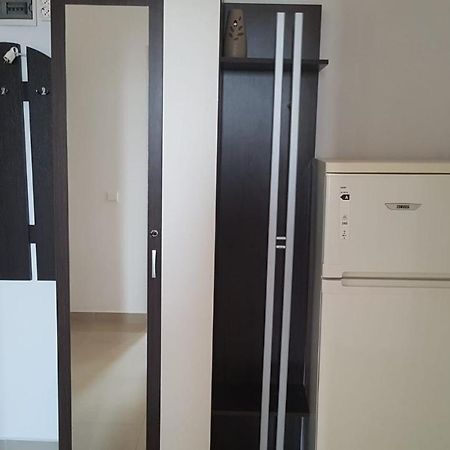 Apartament Teo Карансебеш Екстер'єр фото